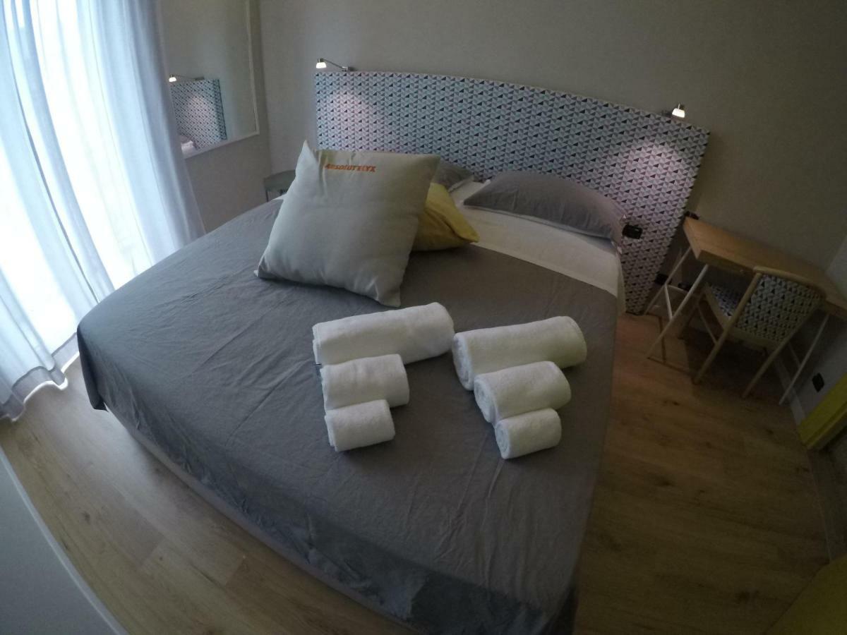 Ace Rooms Vsg Villa San Giovanni Exteriér fotografie