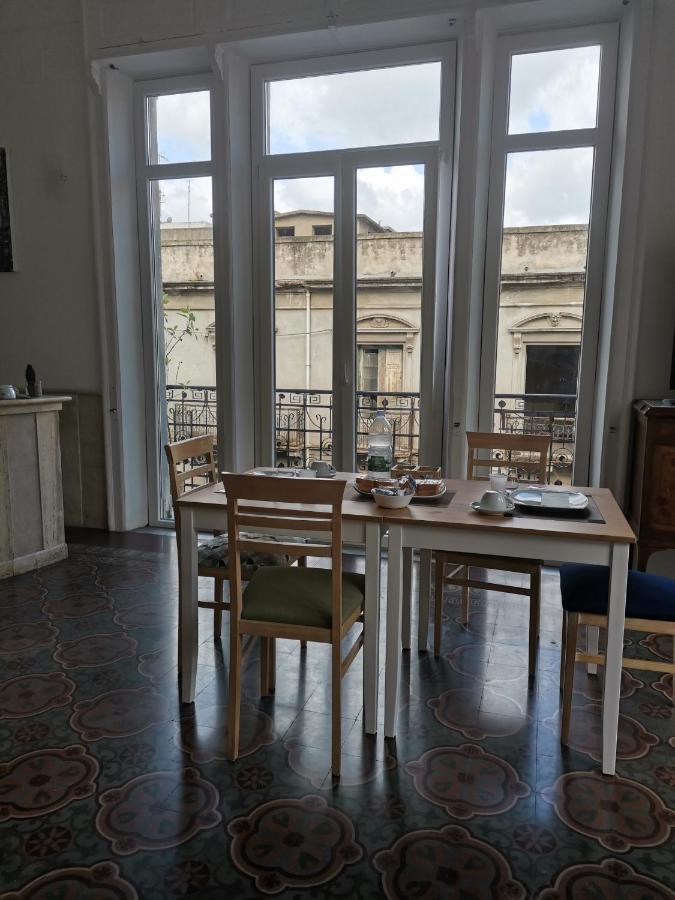 Ace Rooms Vsg Villa San Giovanni Exteriér fotografie